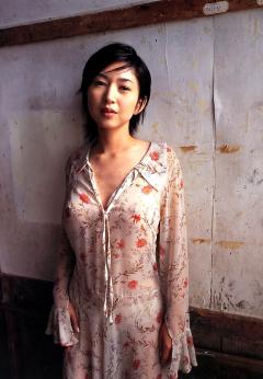  山口香緒里濡れ場やヘアヌード画像1